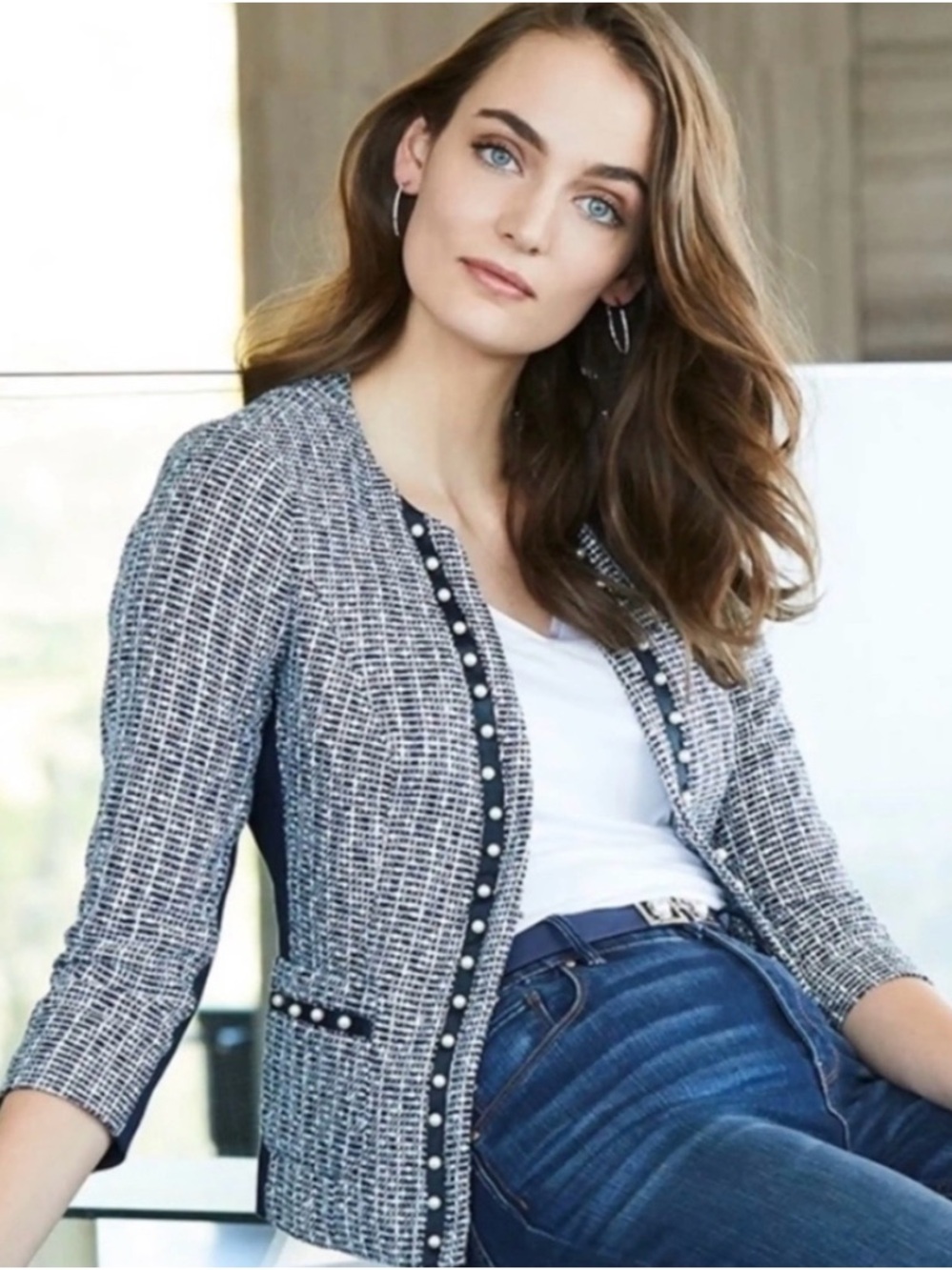 White House Black Market Tweed Blazer Size 8 Blue White Faux Pearl Trim‎ Jacket